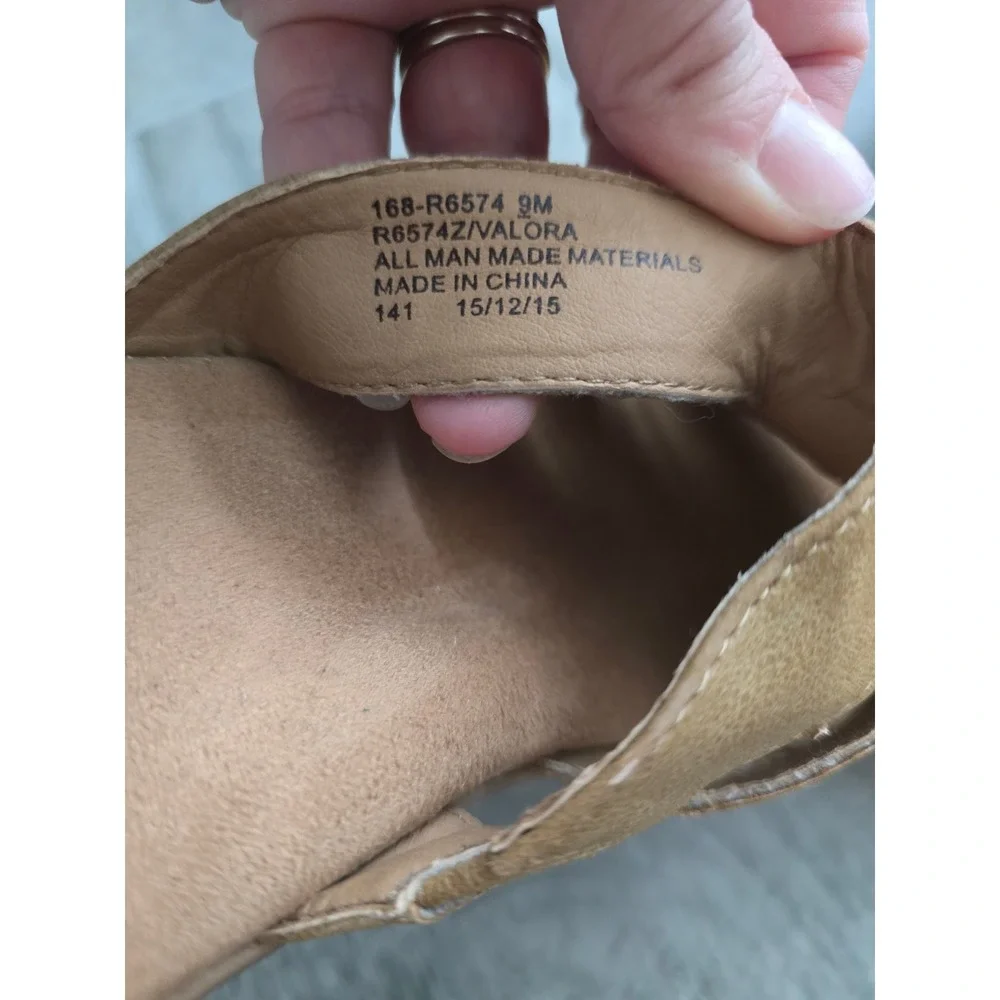 Rialto Valora Women's Comfort Wedge Sandals Slides Mules Tan Size 9‎